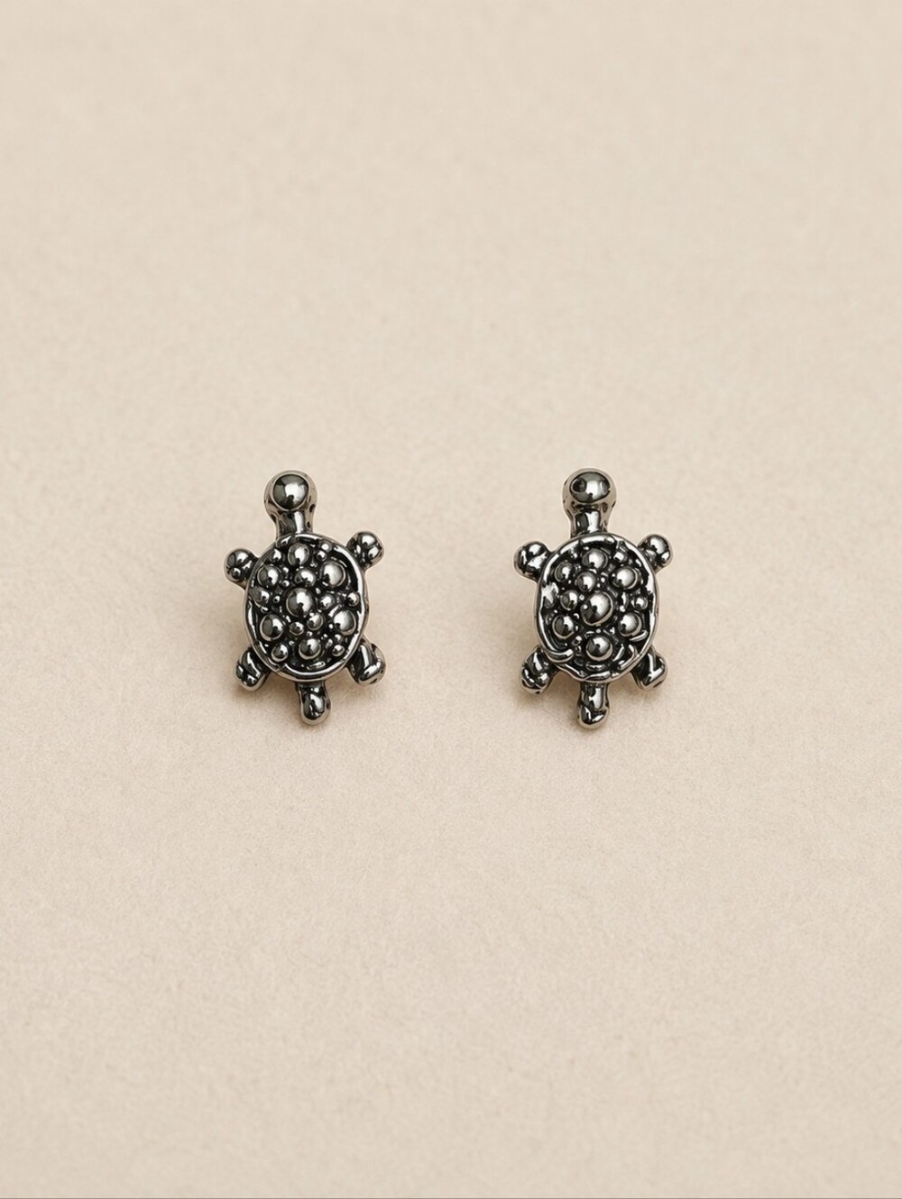 Turtle Stud Earring